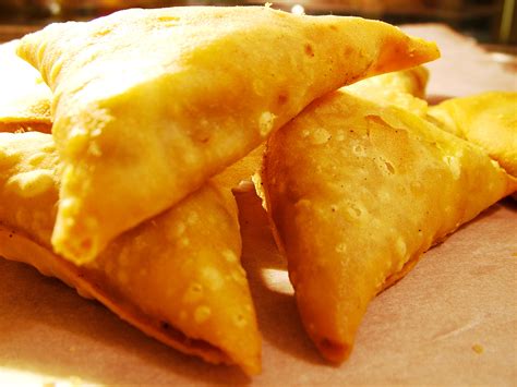 Collect Recipes: Vegetarian Samosas