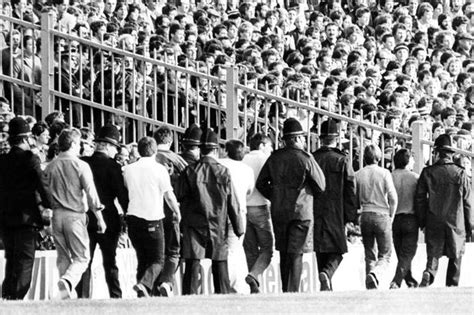 Crowd trouble at St James' Park and the dark days of 1980s football hooliganism - Chronicle Live