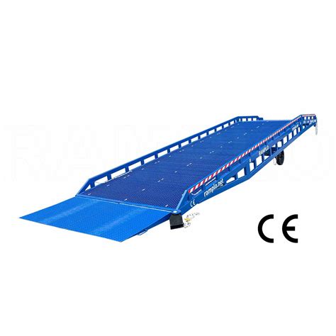 Mobile dock ramp | RAMPLO Warehouse equipment