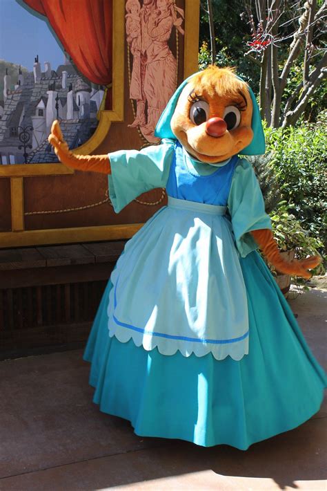 Meeting Suzy | Disney world characters, Hollywood studios disney, Cinderella mice