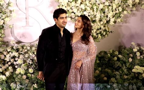 Alia Bhatt makes grand entry at Sidharth-Kiara's wedding reception ...