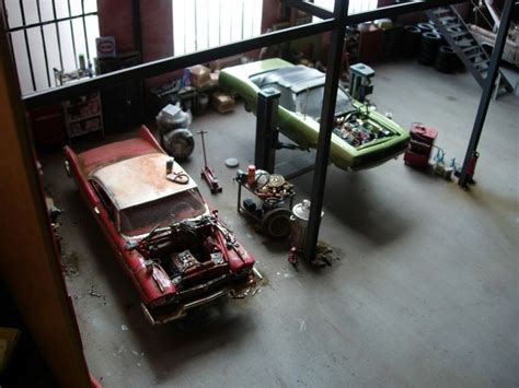 Garage Diorama 1/25 scratch kit by Marc-Antoine | Modellbau | Pinterest | Garage walls, Dioramas ...