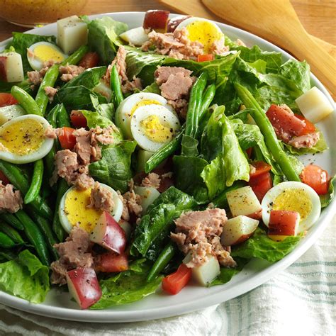 Salade Niçoise - Mamma Mia Ristorante Pizzeria