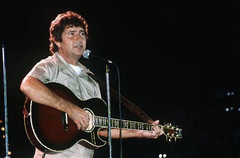 Top 10 Mac Davis Songs - ClassicRockHistory.com