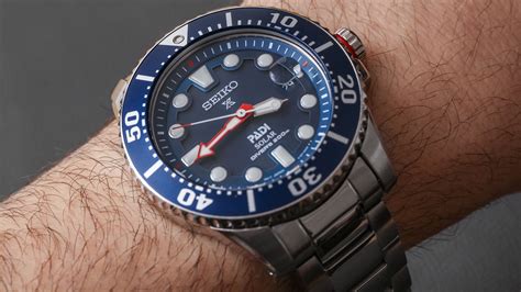 Seiko Prospex Solar Diver SNE435 PADI Watch Review | aBlogtoWatch