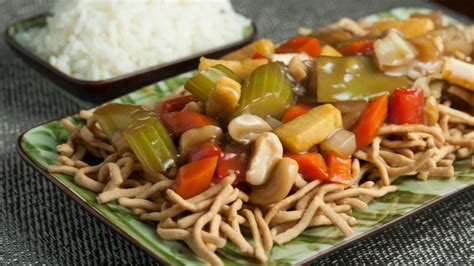 Bite Of Minnesota: Subgum Chow Mein – WCCO | CBS Minnesota | Subgum chow mein recipe, Chow mein ...