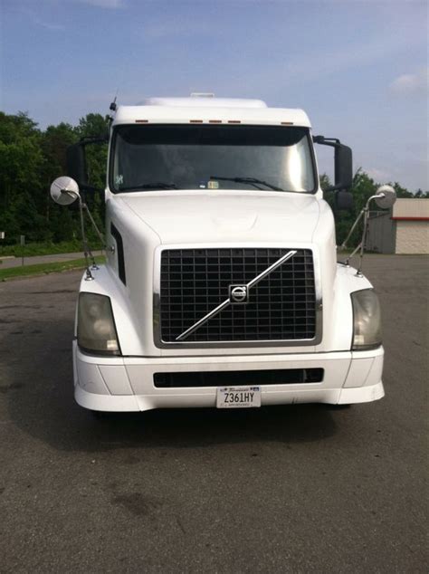 Volvo Tractor Trailer for Sale in Woodbridge, VA - OfferUp