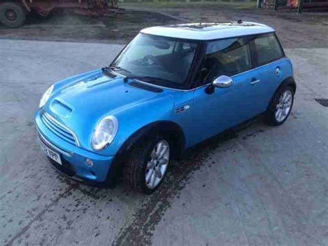 Mini Electric Blue Cooper S, Fully loaded, 12 months MOT. car for sale