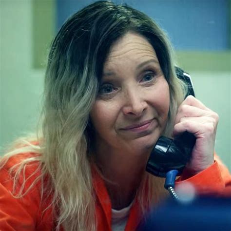 How Netflix’s Space Force Created Lisa Kudrow’s Prison Wigs