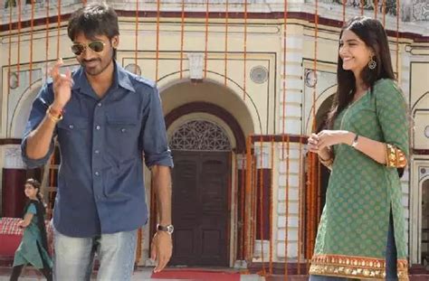 As Raanjhanaa turns ten, here are a few stunning stills from the film ...