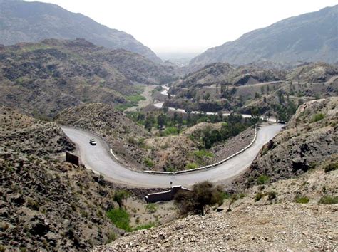 Karakoram Highway | Series 'Most dangerous and lethal roads' | OrangeSmile.com