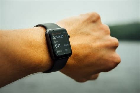 Suunto vs. Garmin: Which GPS Watch is Better for You? - Smart Fitness ...