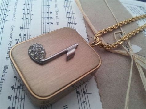 Music Box Necklace by theangelatmytable on Etsy Music Score, Necklace Box, Music Boxes, Unique ...