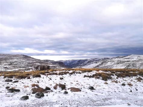 The first 2022 snow is here! Lesotho wakes up to stunning snowfall