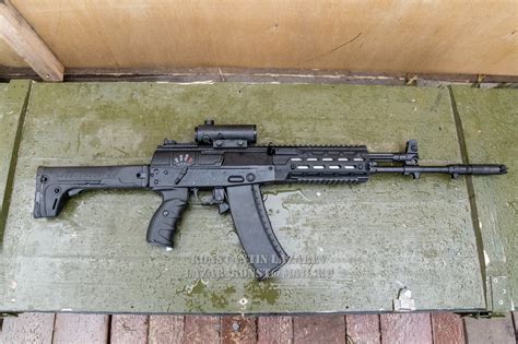 The newest, most modern AK-47 variant : stalker