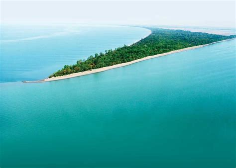 Ontario's Southwest | Point pelee beach