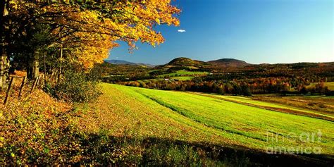 Peacham, Vermont in fall Photograph by Michael McCormack - Fine Art America