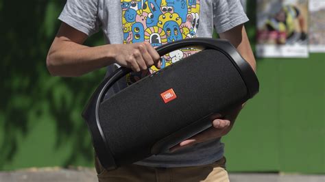 JBL presentó su nuevo altavoz Boombox 3 - Gaming Coffee