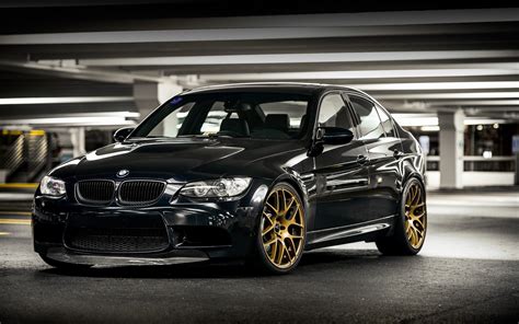 BMW M3 E90 Parking wallpaper | 1920x1200 | #16165