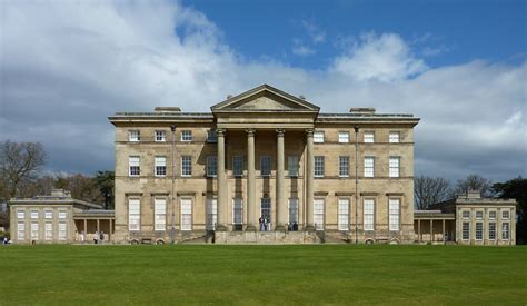 13 Impressive Stately Homes in England for a Great Day Out | Day Out in England