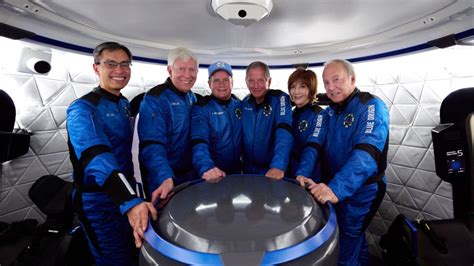 Blue Origin unveils crew for the NS-22 mission