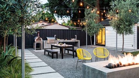 12 Backyard DIY Projects To Try This Spring