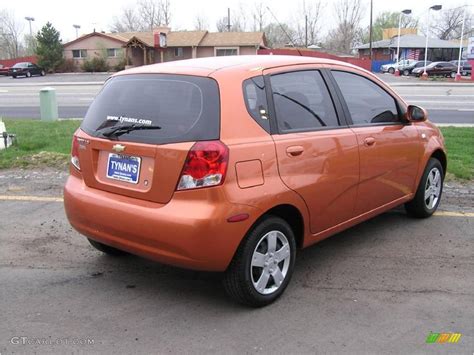 2006 Spicy Orange Chevrolet Aveo LS Hatchback #8087063 Photo #4 ...