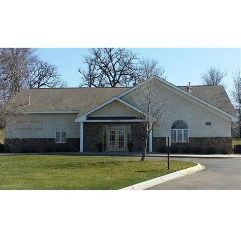 Home | Roberts Funeral & Cremation Chapel | Inver Grove Heights, MN