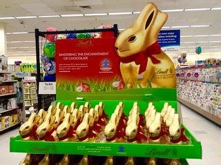 Lindt, Chocolate Gold Bunny Easter | Lindt, Chocolate Gold B… | Flickr
