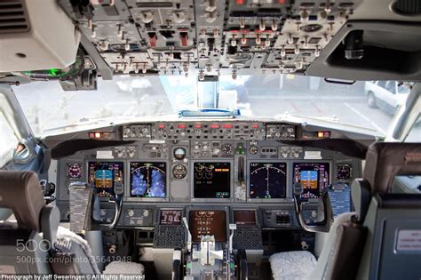 🔥 [37+] Boeing 737 Cockpit Wallpapers | WallpaperSafari