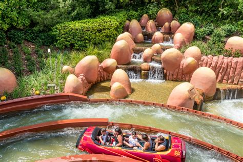 Dudley Do-Right’s Ripsaw Falls at Universal's Islands of Adventure