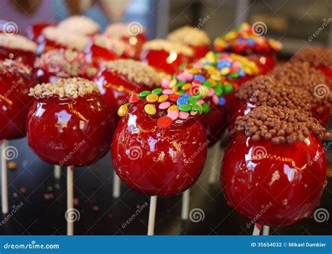 Caramel Candy Apple on Market Stock Photo - Image of candy, syrup: 35654032