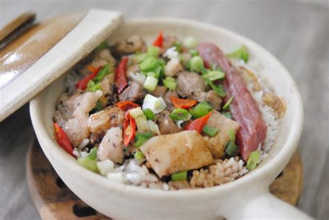 Clay Pot Rice with Black Bean Ribs & Chinese Sausage 豉椒排骨臘腸煲仔飯