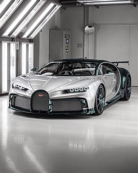 🔥 [30+] Black Bugatti Chiron Pur Sport Wallpapers | WallpaperSafari