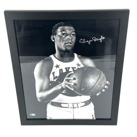 Elgin Baylor Signed and Framed Picture - CharityStars