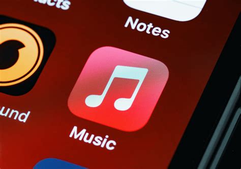 Apple slams Spotify following €1.8bn fine over App Store 'dominance' in music streaming - Mobile ...