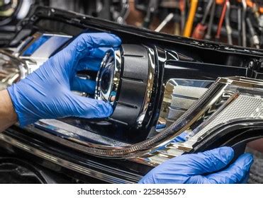 884 Cars Headlights Installation Images, Stock Photos & Vectors | Shutterstock