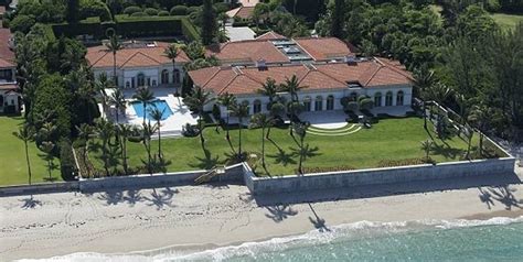 Howard Stern Buys $52 Million Florida Beachfront Mansion