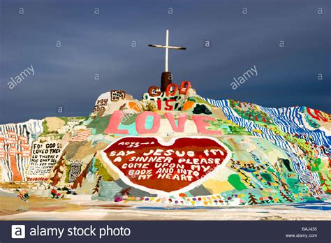 Salvation Mountain Slab City California Stock Photo: 23755289 - Alamy