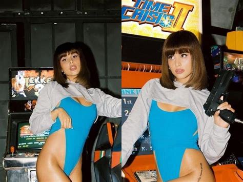 Max Collins sizzles in her pre-birthday photoshoot | GMA Entertainment