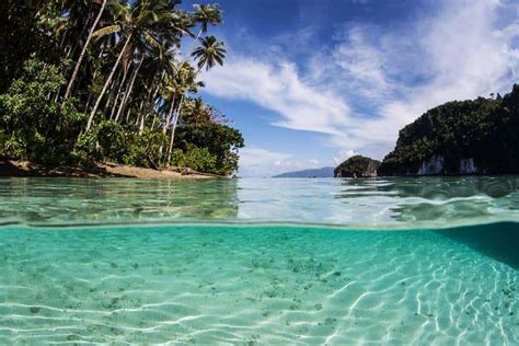 THE BEST SNORKELLING AND DIVING LOCATIONS IN PAPUA NEW GUINEA - Travel ...