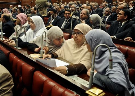 Egyptian government holds first session after new constitution passed | CTV News