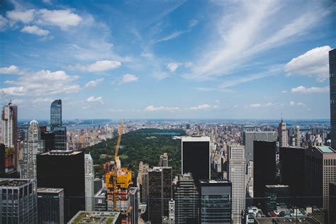 NYC Travel Guide: Top of the Rock - Frolic Through Life