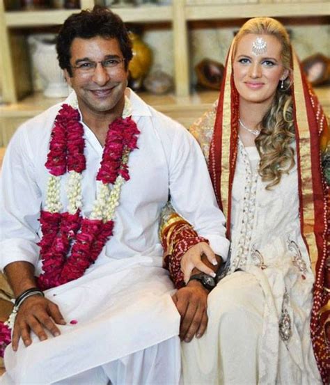 Wasim Akram New Wife Shaniera Thompson - XciteFun.net