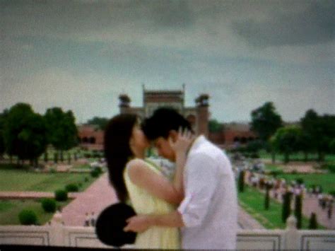 Robin and Mariel admit they got married at the Taj Mahal in India last ...