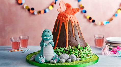 Share 143+ easy dinosaur cake super hot - kidsdream.edu.vn