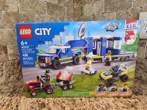 LEGO CITY: POLICE Mobile Command Truck (60315) $30.00 - PicClick