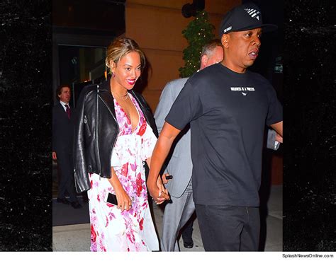 Jay Z -- Cheating All the Way to the Bank!!! (PHOTO) | TMZ.com