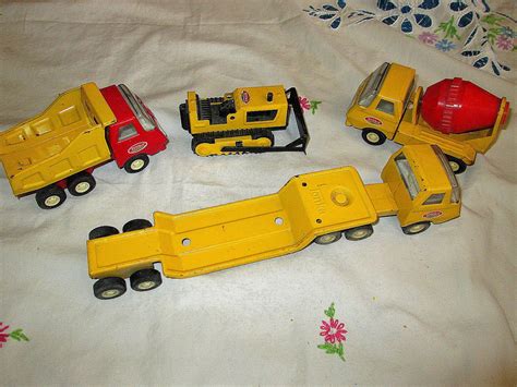 Vintage Mini Tonka Set 822 Construction 1978 Metal Toy Truck Lot by suburbantreasure on Etsy ...