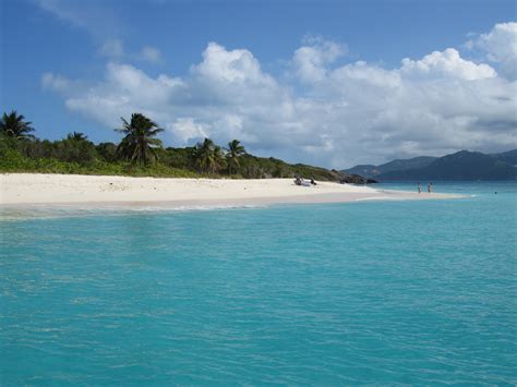 BVI Top 10 Travel Tips for Charter Vacation | TheLuxuryVacationGuide